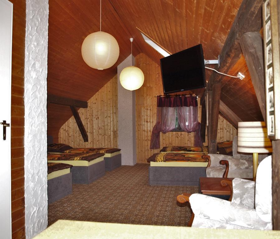 Waldhotel und Restaurant Lemberg Hagen  Zimmer foto