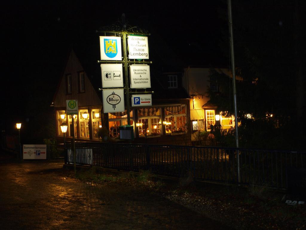 Waldhotel und Restaurant Lemberg Hagen  Exterior foto